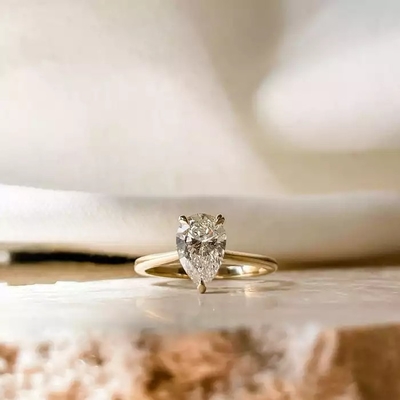Prawdziwy diamentowy pierścionek zaręczynowy 18-karatowe złoto Naturalny diamentowy pierścionek z gruszką