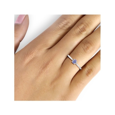 Gem Stone King 0,18 ct Niebieski tanzanit Srebrny pierścionek próby 925 z 10-karatowym żółtym złotem Pierścionek z zębami