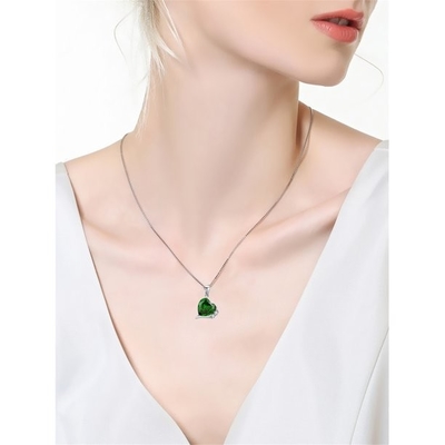 6.06 Carat TCW Heart Cut Gemstone Created Emerald 925 Sterling Silver Naszyjnik Wisiorek z bezpłatnym 18 Łańcuchem