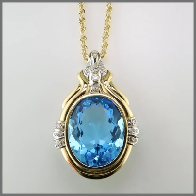 14-karatowy okrągły niebieski topaz i diamentowy wisiorek dla kobiet