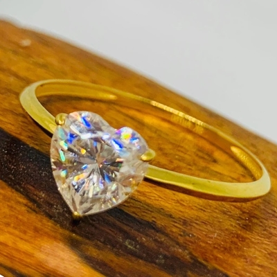 Pierścionek z brylantem 1/4 ct tw Okrągła obrączka z 9-karatowego żółtego złota