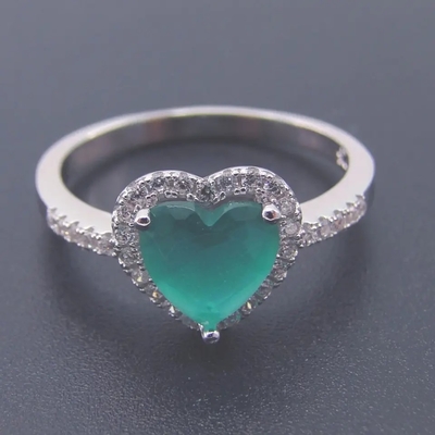 Gorąca sprzedaż 925 Sterling Silver Heart Shaped zielona cyrkonia zestawy biżuterii dla kobiety mody prezent