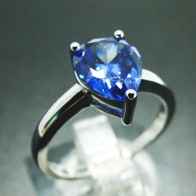 Sterling Silver Green Spinel Ring Modny pierścionek zaręczynowy w kształcie gruszki Solitaire
