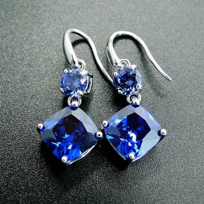 925 Sterling Silver Blue Color Tanzanit Stone Jewelry Podwójne kolczyki w kształcie gruszki