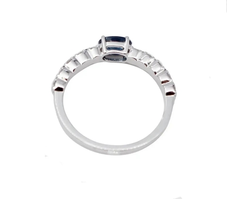 Trendy S925 Sterling Silver Natural Jewelry Sapphire CZ Pierścionek Prosta konstrukcja dla pań