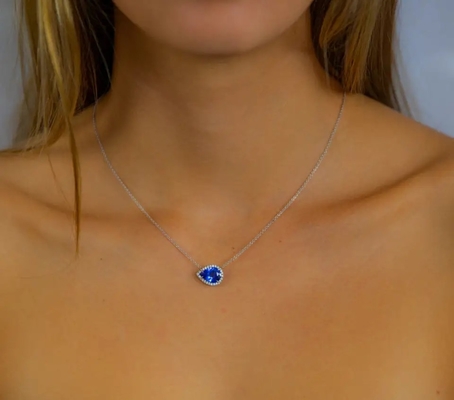 925 Sterling Silver Elegancki Sapphire CZ Naszyjnik Prosta konstrukcja Preferuje prezent dla kobiet