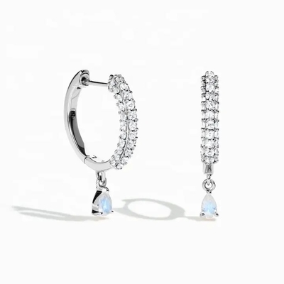 Pozłacane różowym złotem 925 Sterling Silver Rainbow Moonstone kolczyki Bagietka cut Natural Moonstone Stud Kolczyk Biżuteria