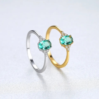 Delikatny pierścionek z biżuterią CZ Dainty Emerald Simple 925 Sterling Silver