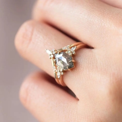 Hexagon Cut Salt and Pepper CZ Moissanite Srebrny pierścionek 925 Zakrzywiony Pasujący