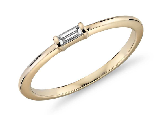Bagietka Cut 9K Złoty pierścionek 2,0 × 4,0 MM 0,11 ct Typ ustawienia bolca