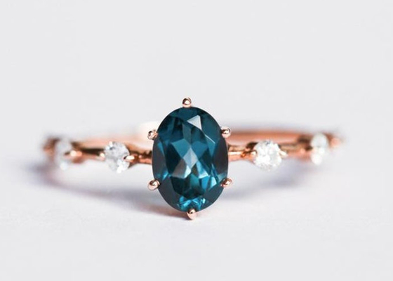 1.56ct London Blue Topaz Ring, owalny kształt Diamond Ring Round Cut OEM