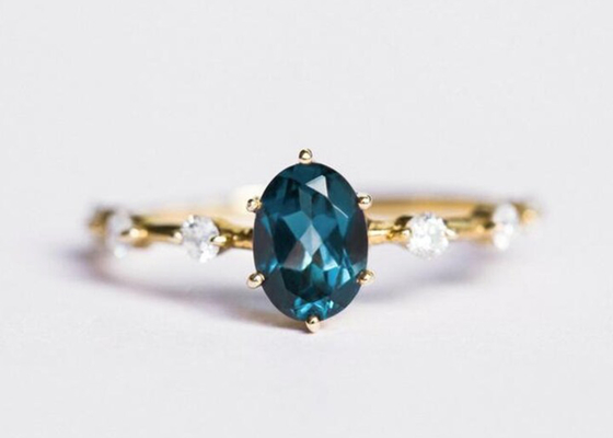 1.56ct London Blue Topaz Ring, owalny kształt Diamond Ring Round Cut OEM