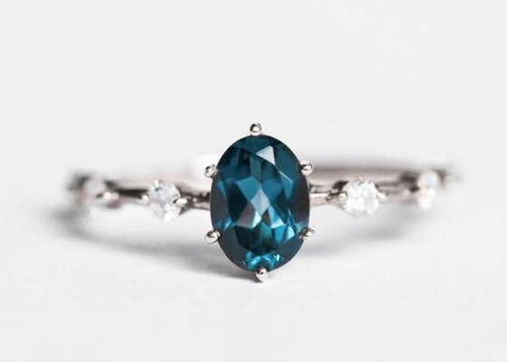 1.56ct London Blue Topaz Ring, owalny kształt Diamond Ring Round Cut OEM