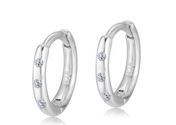 0.06ct Diamentowe kolczyki Huggie Hoop 8mm 7mm 6mm rozmiar 1,3-1,5g Waga