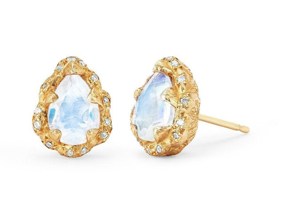 Złote kolczyki z kroplą wody 9K z prawdziwym diamentem o wymiarach 6 × 8 mm